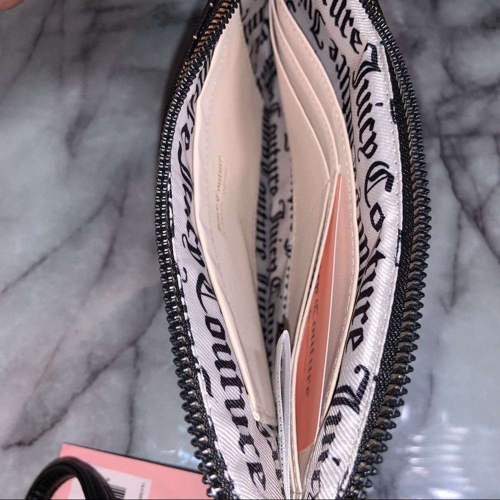 Juicy Couture Vegan Black Faux Perforated Wristlet - Picture 5 of 8